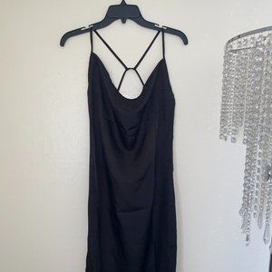 4th & Reckless Black Strappy Midi Dress Size Medium NWT